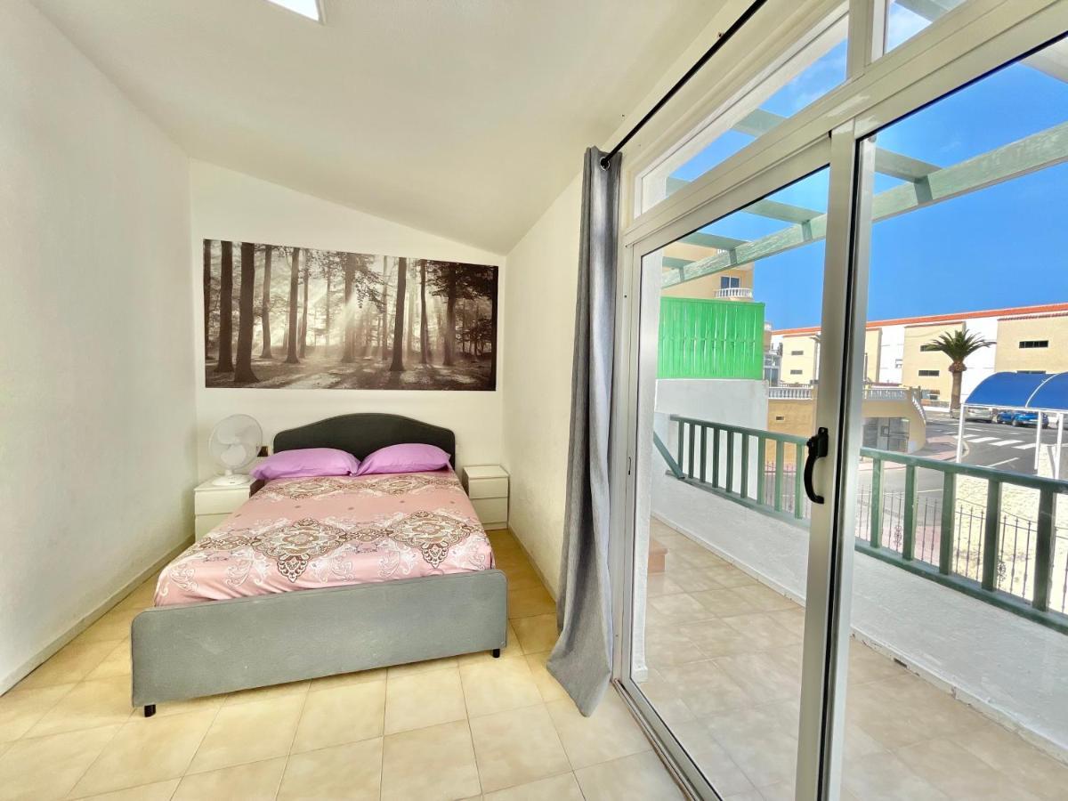 Relax Beach House Puerto de Santiago  Extérieur photo